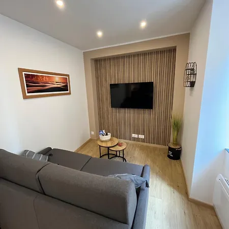 Au 35 Apartment Millau Exterior photo