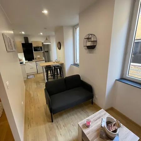 Au 35 Apartment Millau Exterior photo